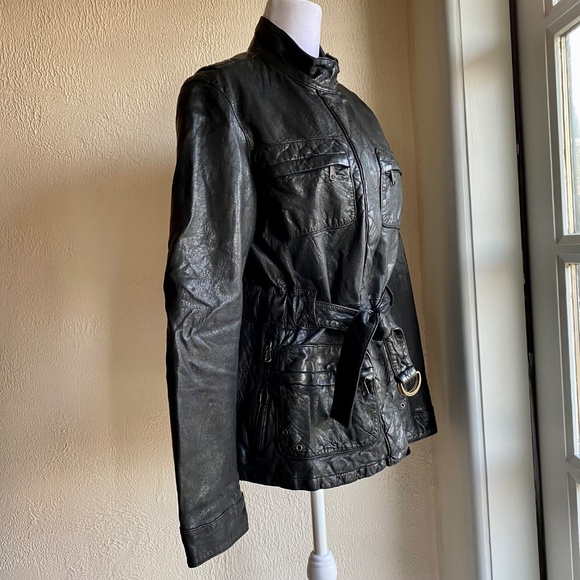 Vintage Gap black leather belted jacket, zipper and snap front Size M *LIKE NEW* - Picture 8 of 16